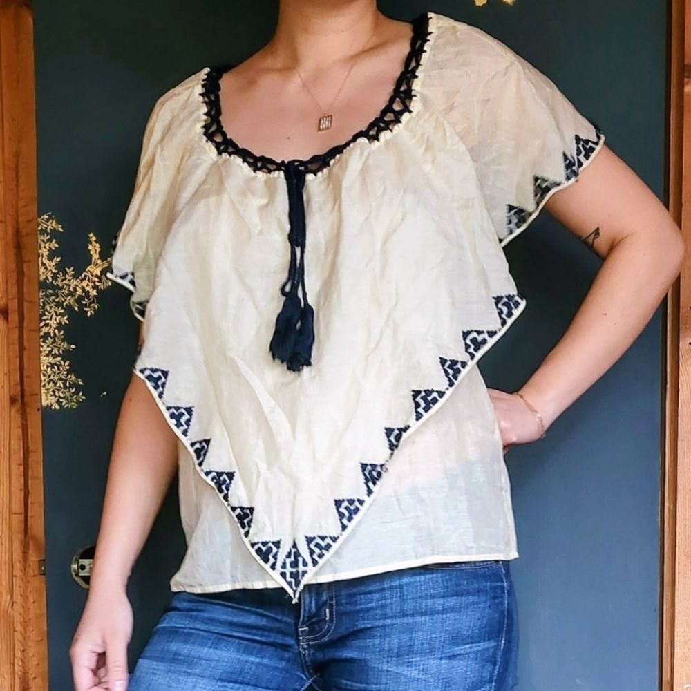 Flowy linen blouse by Love Sam